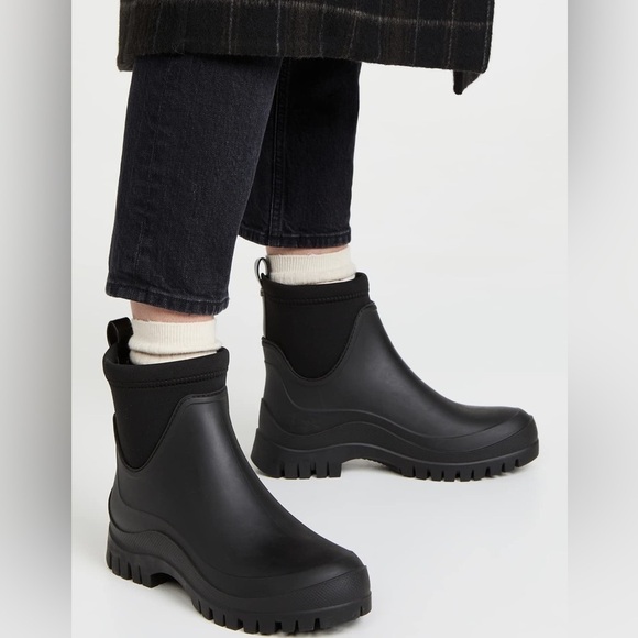 Sam Edelman Black PVC Waterproof Pull On Rounded Toe Rain Ankle Boots - Picture 7 of 7